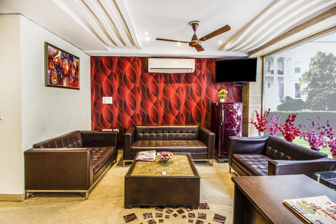 Fabexpress Le Continental Paharganj New Delhi Hotel Exterior foto