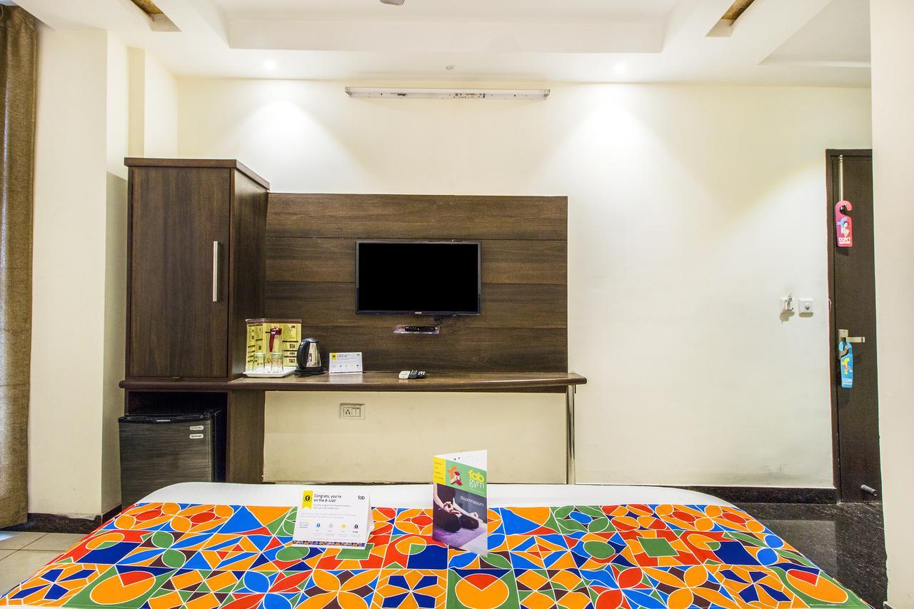 Fabexpress Le Continental Paharganj New Delhi Hotel Exterior foto