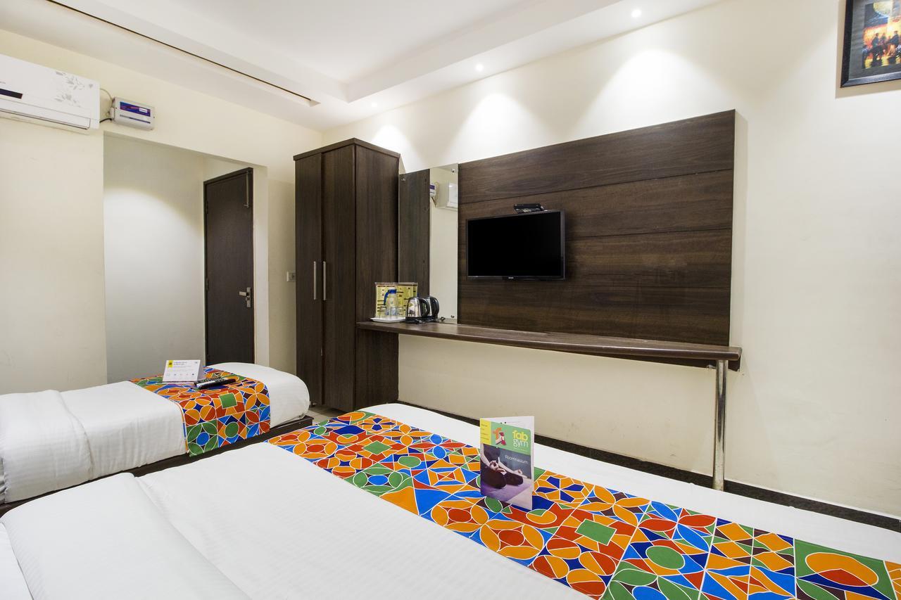 Fabexpress Le Continental Paharganj New Delhi Hotel Exterior foto